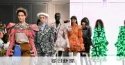 パリ・ファッションウィークで日本勢が存在感、独自の創造性を強調