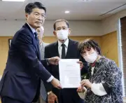長崎原爆体験者、被爆認定求め知事に要望　首相面会も要請