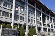 滋賀・大津市の幼稚園給与見直し問題、労組側が「やりがい搾取許されず」と訴え