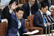 外国ロビー活動登録義務化を検討 官房長官「不当干渉防止」