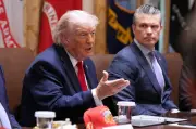 トランプ氏、ホルムズ海峡は「国際水域」と強調、イランとの隔たり埋まらず
