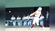 旭川志峯が春季北海道高校野球で初優勝、クラーク記念国際の猛追及ばず