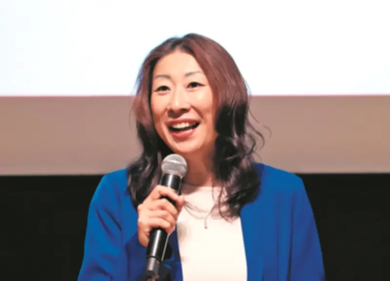 岸本聡子氏、杉並区長選で2期目へ決起集会「対話の区政」継続を訴え