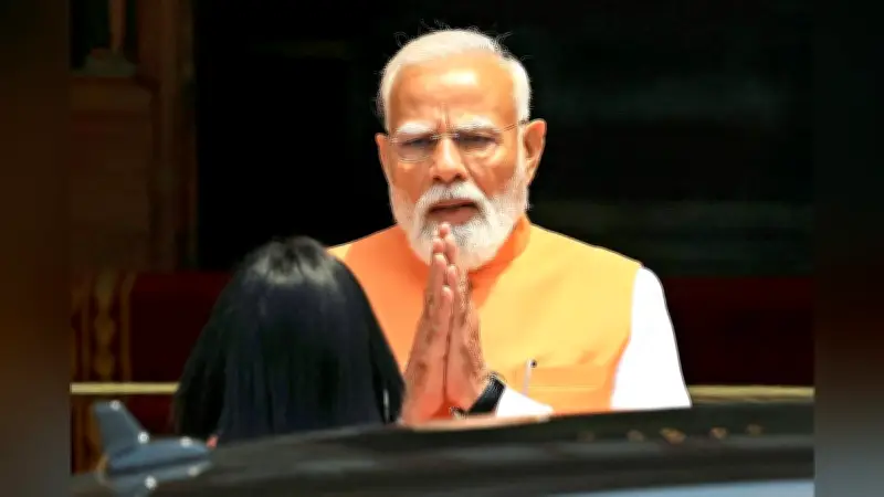 インド25年度GDP7.7%増、消費税引き下げで消費拡大 トランプ関税対策効果