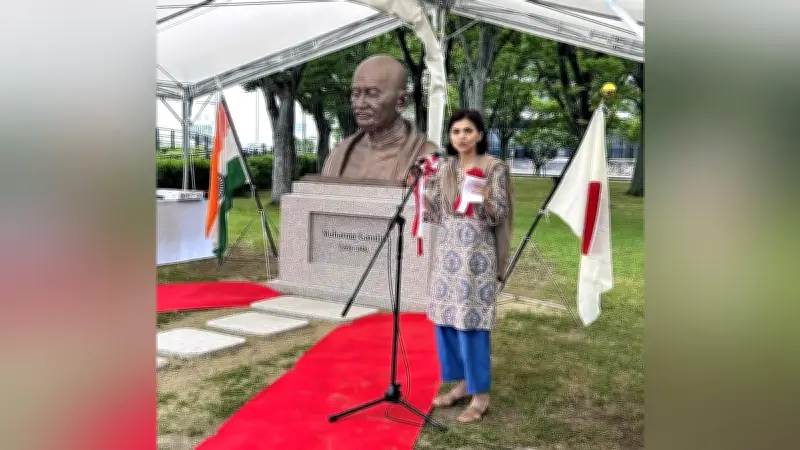 高さ2m超のガンジー胸像、松江市の公園に設置　インド政府から友好の証し