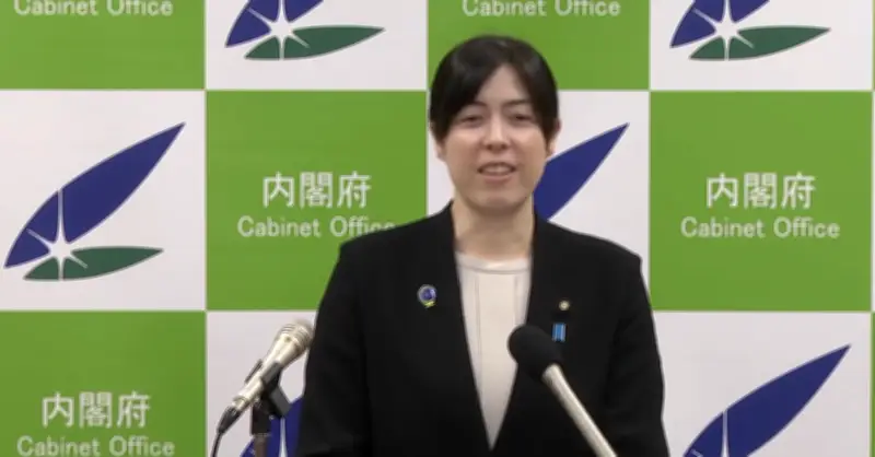 小宮山大臣「私も二次元しか愛せない人間」AIへの恋愛感情に言及、依存には警鐘