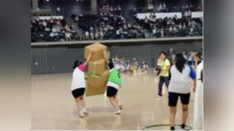 新競技「宅急便リレー」も登場、笑顔あふれるスポーツデー…恵泉女学園で熱戦