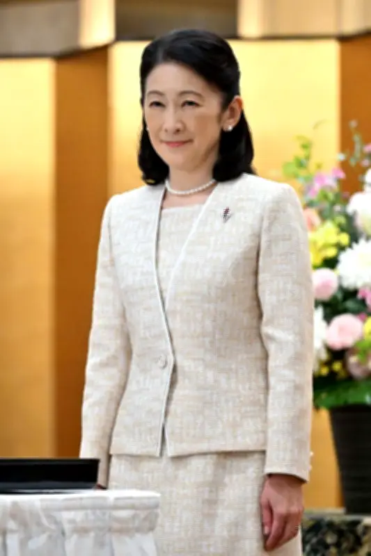 紀子さま、結核予防会の式典に出席し感謝状を手渡される