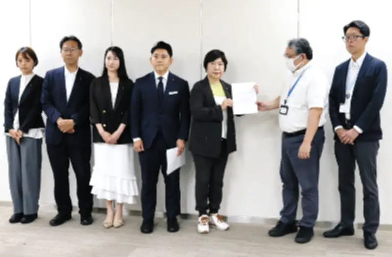 東京都議会立民系会派、民間火葬場の買収・公営化を小池知事に要望