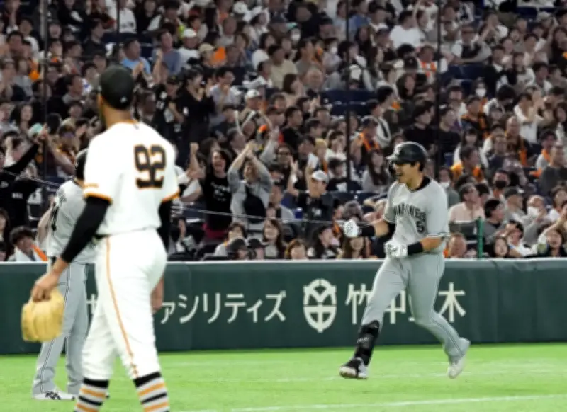 ロッテ安田が九回に同点ソロ、巨人はサヨナラならず引き分け