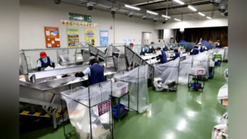 石油製品不足で注目！食品トレーリサイクルの現場 環境負荷低減へ洗って回収を
