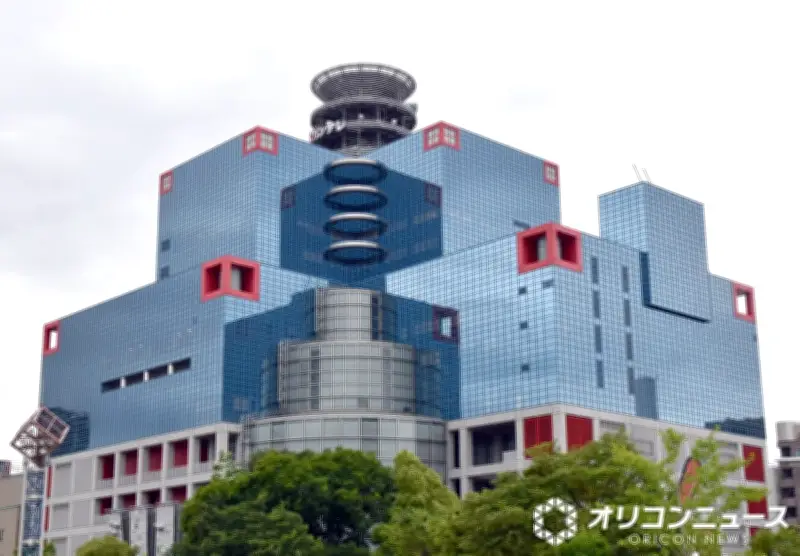 宝塚記念で豪雨、史上初の親子連覇達成にファン騒然