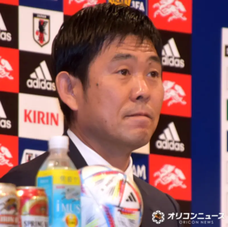 サッカーW杯日本代表戦、AT&Tスタジアムが満員に チアリーダーズも登場