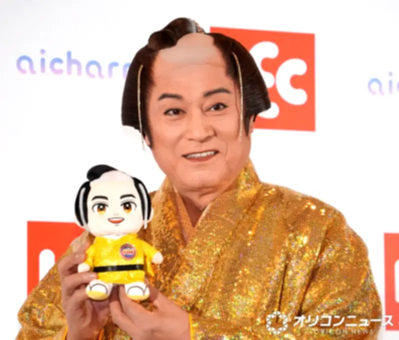 松平健、寂しさ感じる瞬間を告白「話し相手がいないと…」人形AIに相談