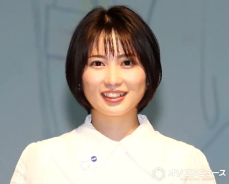 志田未来、誕生日ディズニーで“完全防備”姿に反響「誰だか分からんけど目立つw」