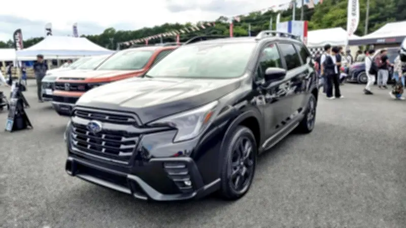スバル、米国製大型SUV「アセント」を日本へ逆輸入へ ファミリー層攻略狙う