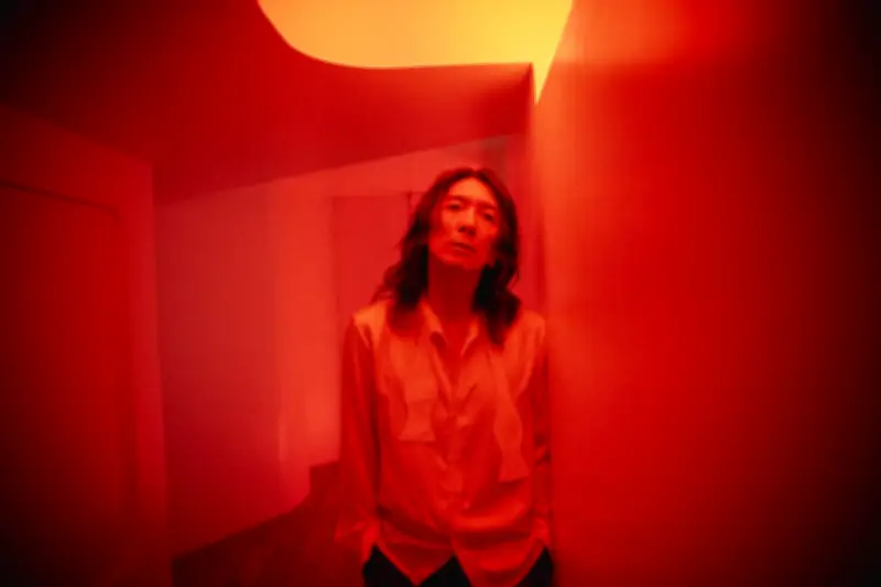 吉井和哉がTikTok公式アカウント開設、12年ぶりソロアルバムへ新展開