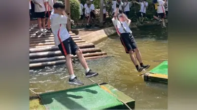 獨協中1生が清水公園でフィールドアスレチックを満喫