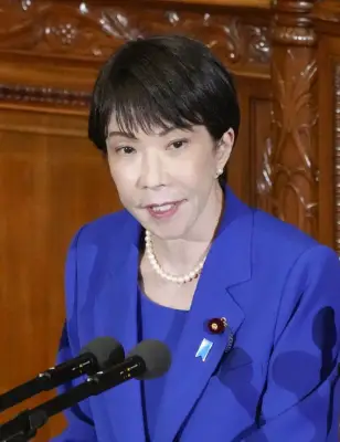 政府、ガソリン補助金縮小へ 首相「支援の在り方検討」 2026年度補正予算案審議入り