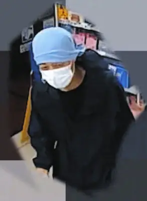 岐阜・安八町のコンビニ強盗、防犯カメラ映像公開　容疑者は50～60代の男