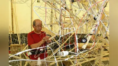 ナフサ不足で夏祭りピンチ、山車人形削減やねぶた電線高騰