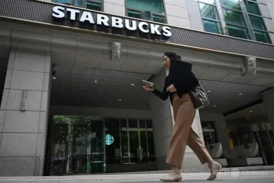 韓国スタバ、「タンクデー」販促批判で全店半日閉店し歴史教育