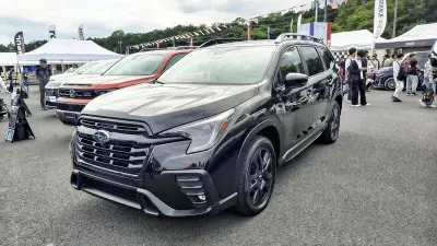スバル、米国製大型SUV「アセント」を日本へ逆輸入へ ファミリー層攻略狙う