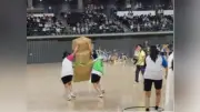新競技「宅急便リレー」も登場、笑顔あふれるスポーツデー…恵泉女学園で熱戦