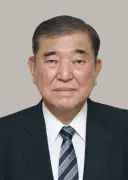 石破前首相、日本国旗損壊罪に疑問「刑罰は正しくない」