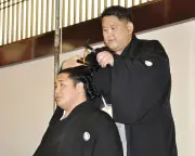 元十両勇磨が断髪式「必死にもがいた１２年間」約２００人が出席
