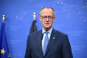 ドイツ、入国拒否３万６千人　移民政策厳格化から１年