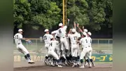 山田が九回満塁本塁打！報徳学園が智弁和歌山との打撃戦を制し１６年ぶりＶ