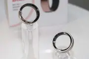 シャープ初のスマートリング「からだメイトRing」、SOXAI技術搭載で睡眠や活動量を高精度計測
